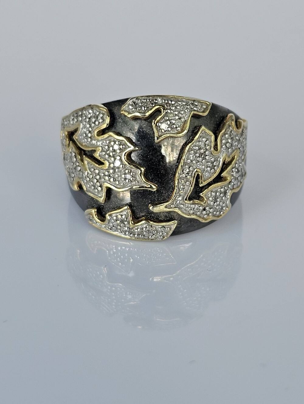 Kay Jewelers Black Rhodium Sterling Silver & Diamond Ring With Gold Vermeil Sz 7